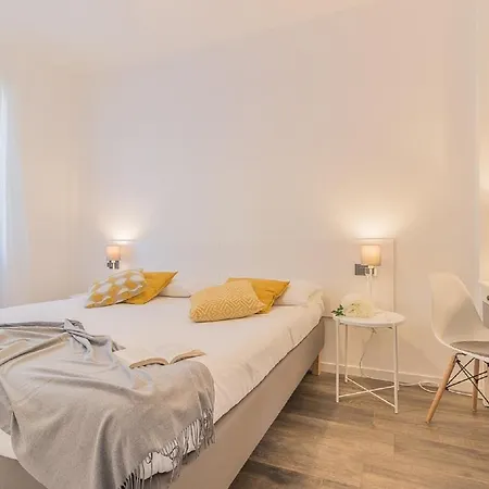 The Apple House Apartment Varenna