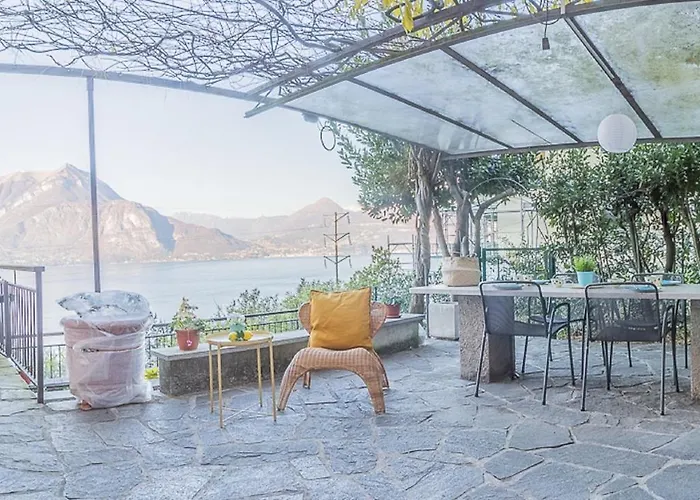 아파트 The Apple House 바레나