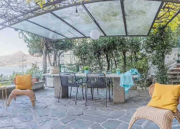 The Apple House 바레나